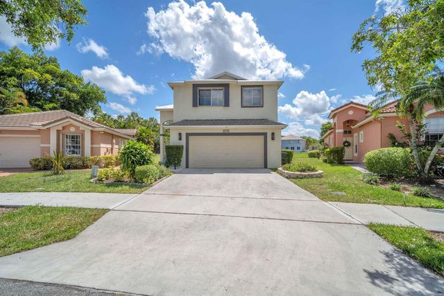 6511 Pelican Terrace, Coconut Creek, FL 33073
