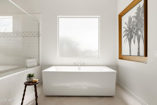 625 W Echo Lane, Phoenix, AZ 85021