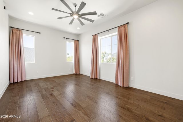 625 W Echo Lane, Phoenix, AZ 85021