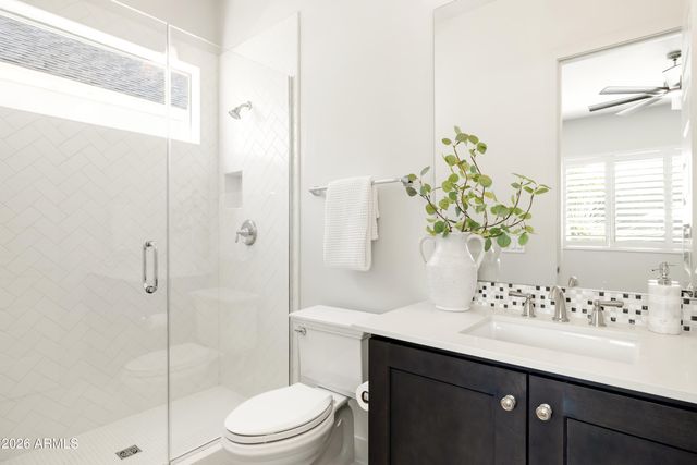 625 W Echo Lane, Phoenix, AZ 85021