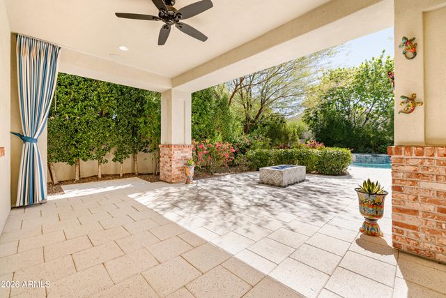 625 W Echo Lane, Phoenix, AZ 85021