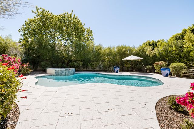 625 W Echo Lane, Phoenix, AZ 85021