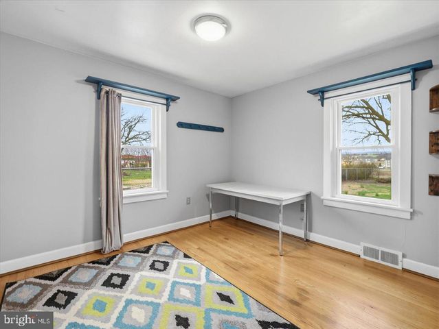 1241 S MAIN ST, Chambersburg, PA 17201