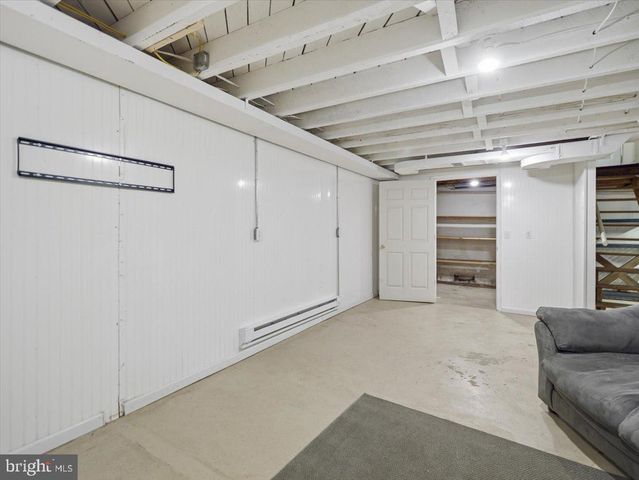 1241 S MAIN ST, Chambersburg, PA 17201