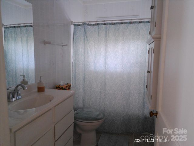 230 Leisure Lane, Waynesville, NC 28786