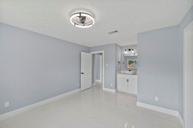 8403 Swan Meadow Lane, Humble, TX 77338