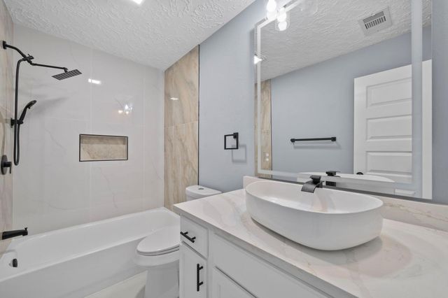 8403 Swan Meadow Lane, Humble, TX 77338