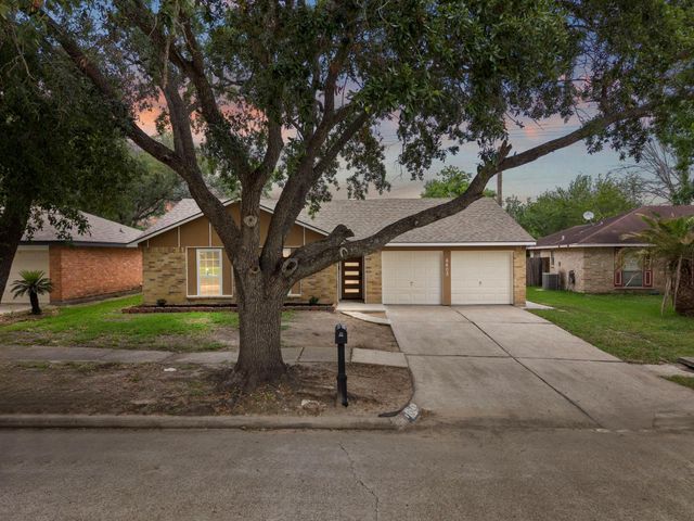 8403 Swan Meadow Lane, Humble, TX 77338