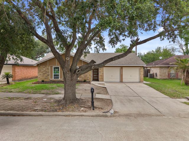 8403 Swan Meadow Lane, Humble, TX 77338
