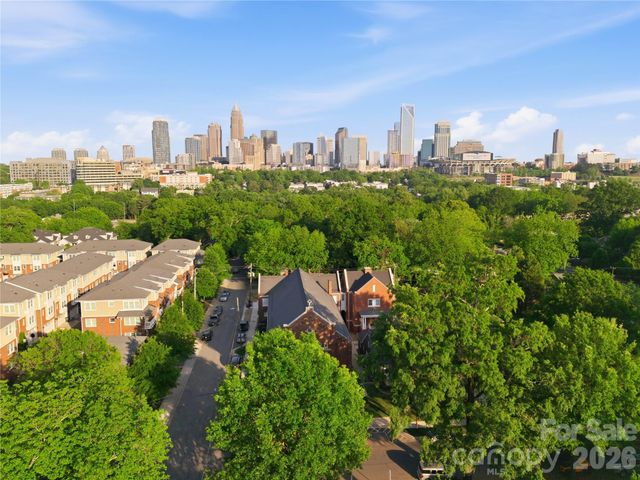201 Grandin Road 13, Charlotte, NC 28208