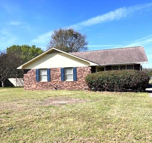 4145 Lemacks Street, Dalzell, SC 29040
