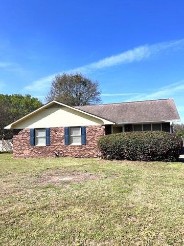 4145 Lemacks Street, Dalzell, SC 29040
