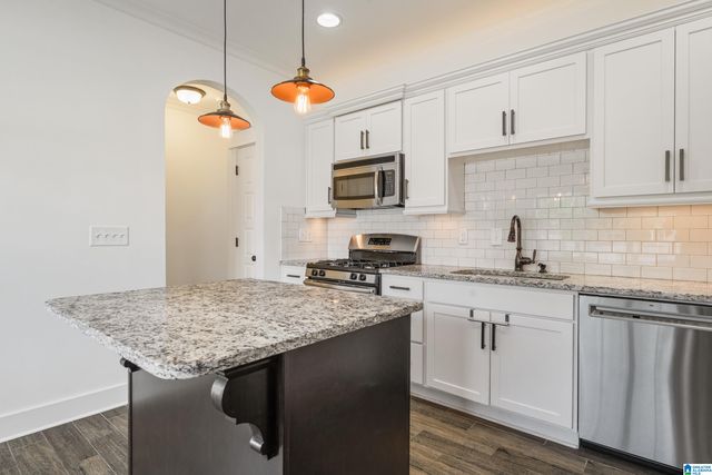 2800 MONTEVALLO PARK ROAD, Irondale, AL 35210