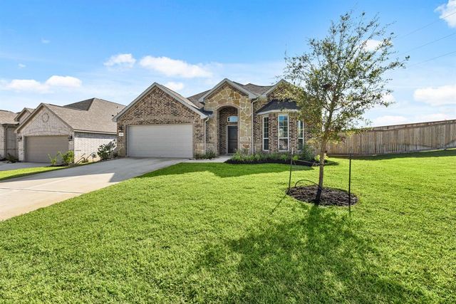 104 Dina Lane, Montgomery, TX 77356