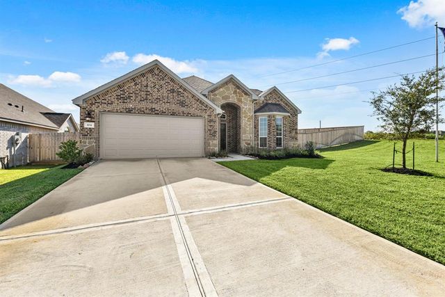 104 Dina Lane, Montgomery, TX 77356