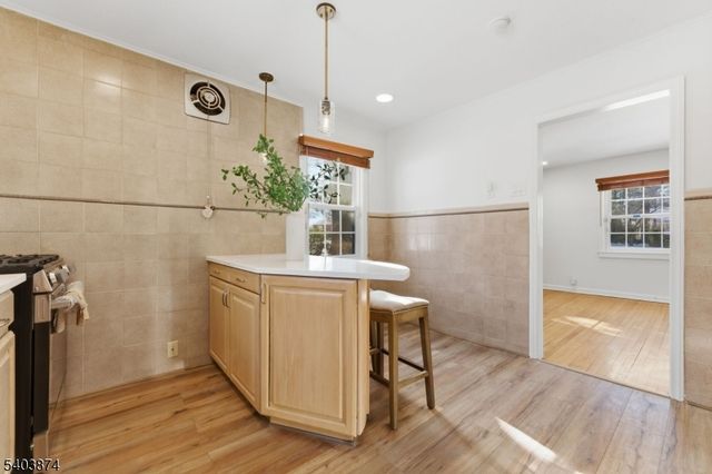 273 Highland Ave, City Of Orange Twp., NJ 07050