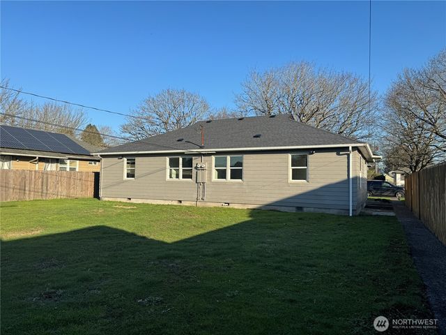 961 - 963 17th Avenue, Longview, WA 98632