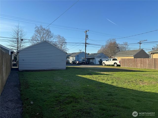 961 - 963 17th Avenue, Longview, WA 98632