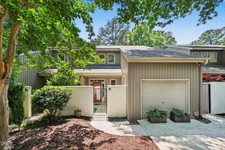 9 Tottenham Lane, Chapel Hill, NC 27517