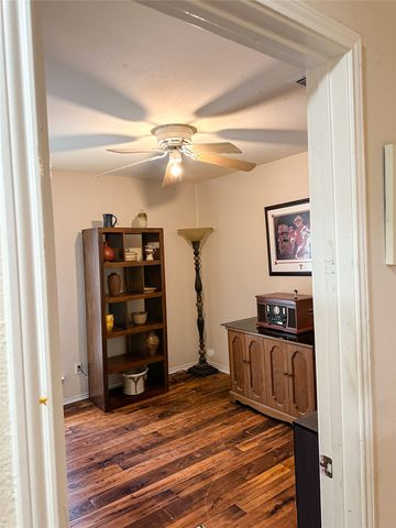 1324 N Creek Drive, Saginaw, TX 76179