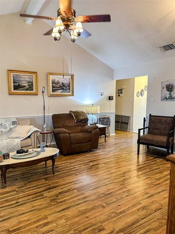 1324 N Creek Drive, Saginaw, TX 76179