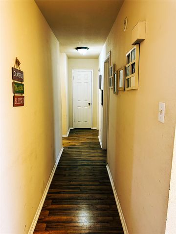 1324 N Creek Drive, Saginaw, TX 76179