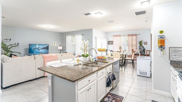 1610 SPRAY TERRACE, St Cloud, FL 34771