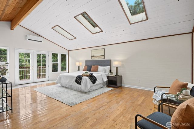 31 SE Campfire Court, Shelton, WA 98584