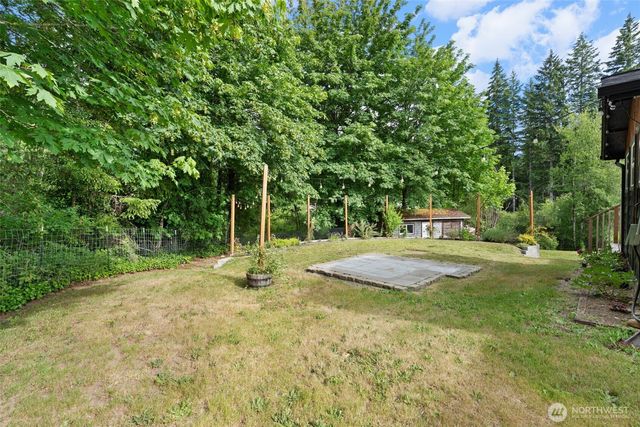31 SE Campfire Court, Shelton, WA 98584