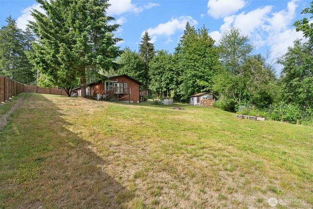 31 SE Campfire Court, Shelton, WA 98584