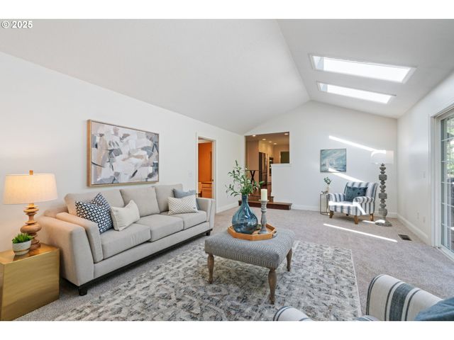 11 EL GRECO St, Lake Oswego, OR 97035