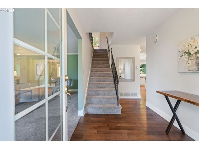 11 EL GRECO St, Lake Oswego, OR 97035