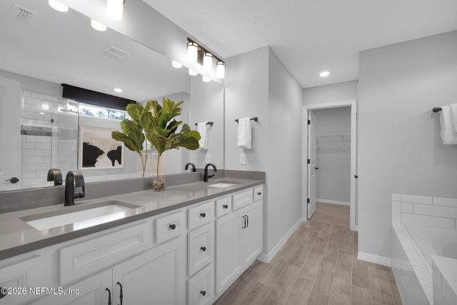 1021 ROOSTER HOLLOW Way, Middleburg, FL 32068