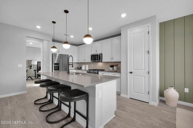 1021 ROOSTER HOLLOW Way, Middleburg, FL 32068