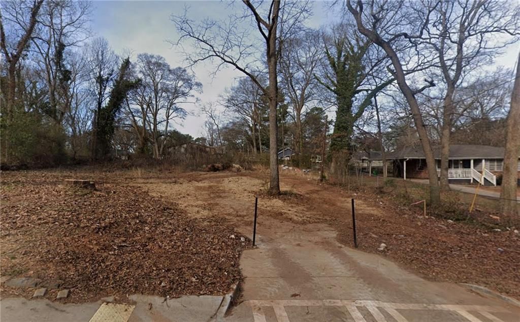 3398 Glenwood Road, Decatur, GA 30032