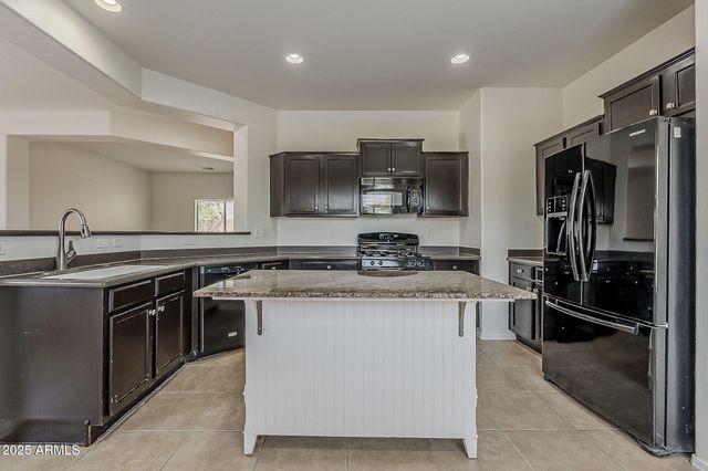 7324 W CANDLEWOOD Way, Florence, AZ 85132