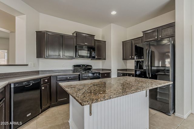 7324 W CANDLEWOOD Way, Florence, AZ 85132