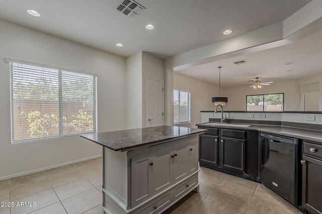 7324 W CANDLEWOOD Way, Florence, AZ 85132