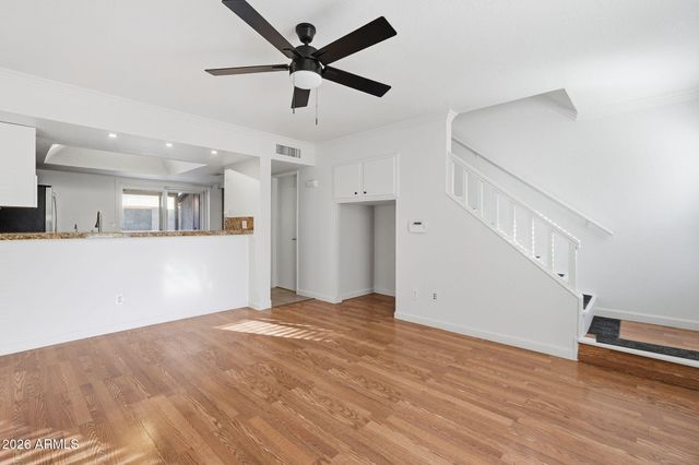 2838 E BECK Lane 2, Phoenix, AZ 85032