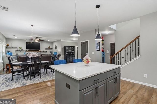 3240 Blackburn Drive, Cumming, GA 30040
