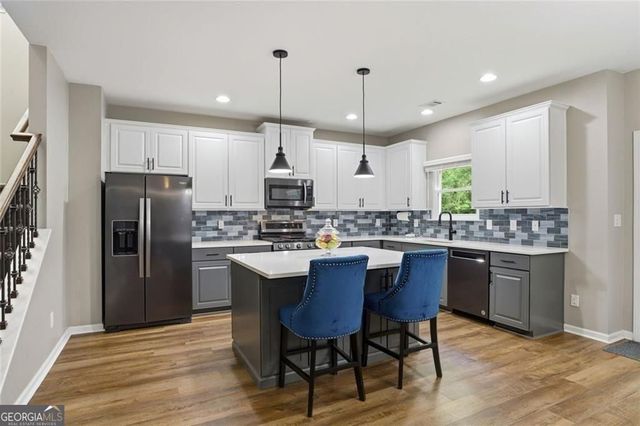 3240 Blackburn Drive, Cumming, GA 30040
