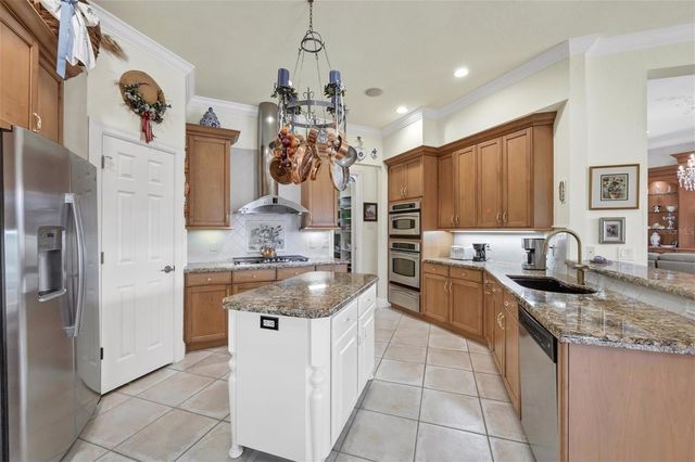 7042 VILAMOURA PLACE, Lakewood Ranch, FL 34202
