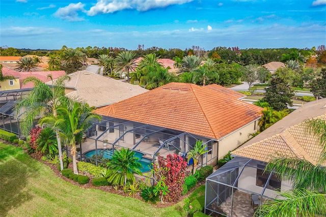 7042 VILAMOURA PLACE, Lakewood Ranch, FL 34202