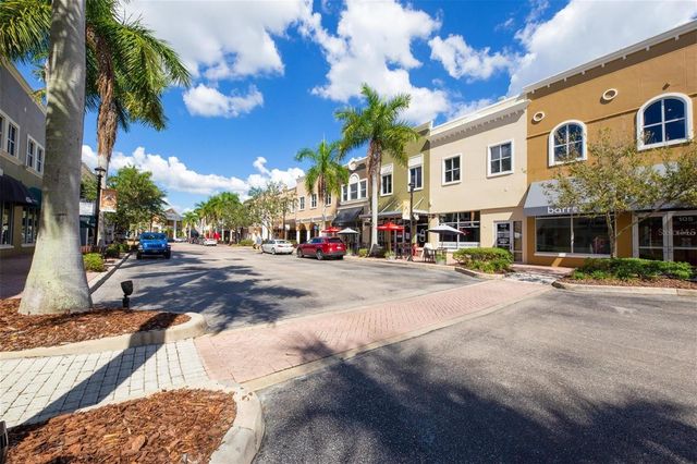 7042 VILAMOURA PLACE, Lakewood Ranch, FL 34202