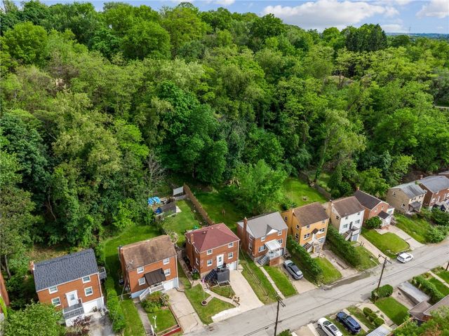 2106 Lindsay Road, Wilkinsburg, PA 15221