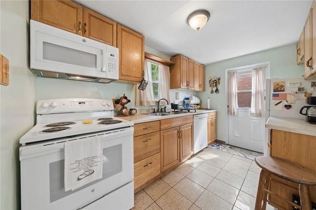 2106 Lindsay Road, Wilkinsburg, PA 15221
