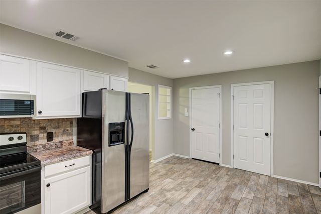 296 W. Birch, Blanchard, LA 71107