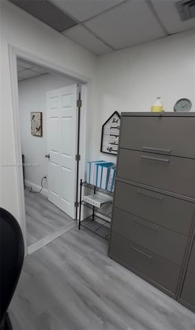 175 Fontainebleau Blvd, Miami, FL 33172