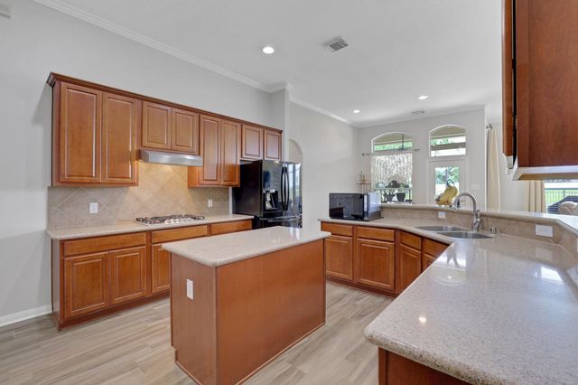 20339 Bentwood Oaks Drive, Porter, TX 77365