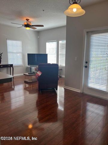 575 OAKLEAF PLANTATION Parkway 808, Orange Park, FL 32065